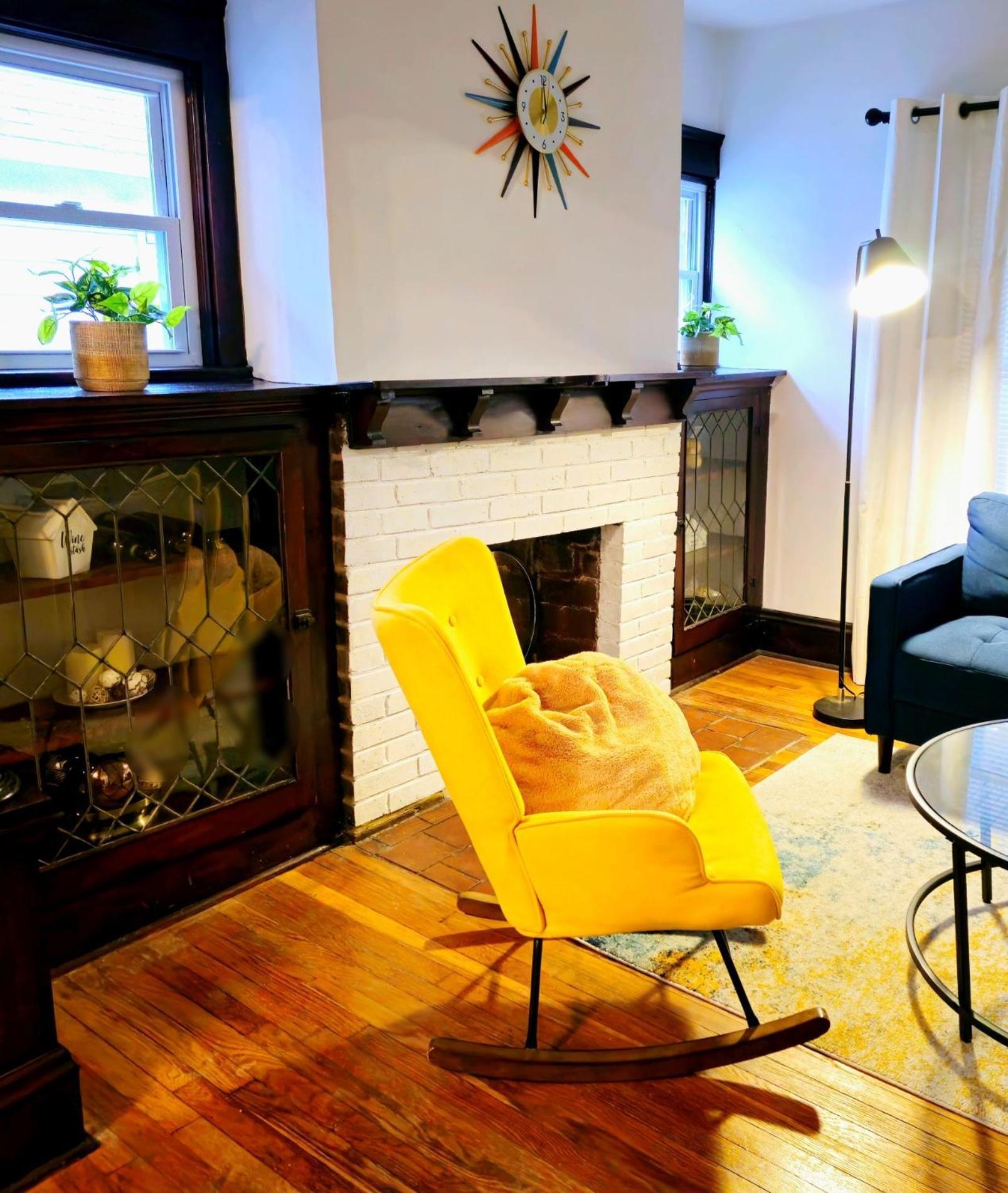 Вилла Lovely! Near Cleve Clinic/Uh/Cwru/Dwntwn W/Porch Кливленд Экстерьер фото